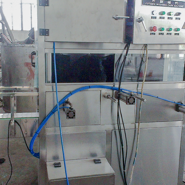 External barrel brushing machine